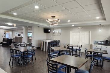 هتل Best Western Plus Midamerica