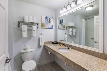 هتل Best Western Plus Midamerica