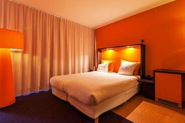 هتل Best Western Plus Midamerica