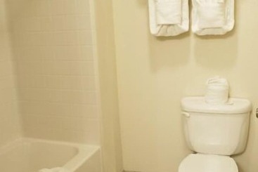 هتل Cody Legacy Inn & Suites