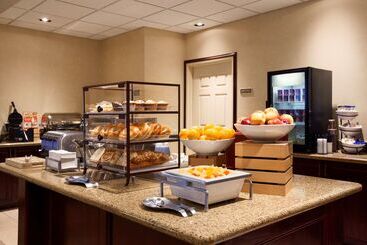 هتل Country Inn & Suites By Radisson, College Station, Tx