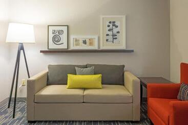 هتل Country Inn & Suites By Radisson, Doswell Kings Dominion , Va
