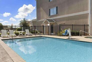 בית מלון כפרי Country Inn & Suites By Radisson, Saraland, Al