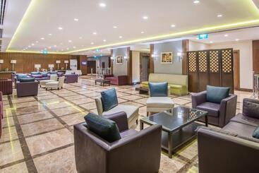 هتل Crowne Plaza Madinah, An Ihg