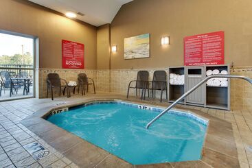 هتل Drury Inn & Suites Meridian