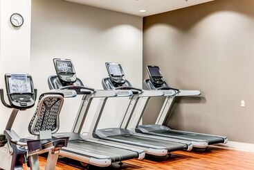 هتل Embassy Suites Atlanta   Kennesaw Town Center