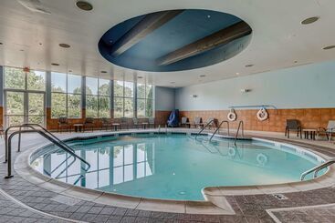 هتل Embassy Suites Atlanta   Kennesaw Town Center