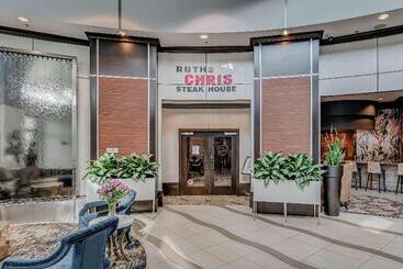 هتل Embassy Suites Atlanta   Kennesaw Town Center