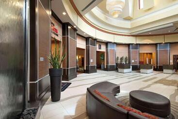 هتل Embassy Suites Atlanta   Kennesaw Town Center