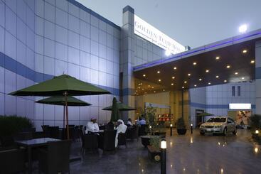 هتل Golden Tulip Hail