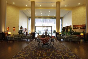 هتل Golden Tulip Hail