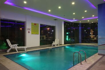 هتل Golden Tulip Hail
