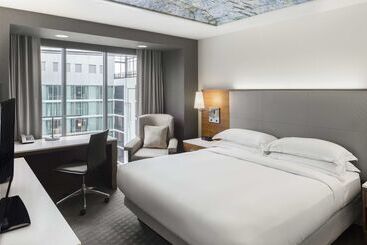هتل Hilton Columbus Downtown