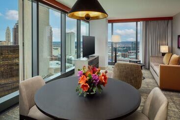 هتل Hilton Columbus Downtown