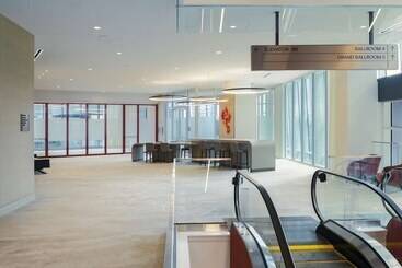 هتل Hilton Columbus Downtown