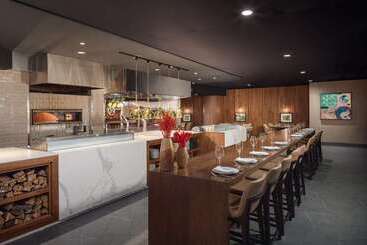 هتل Hilton Columbus Downtown