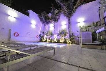هتل Indigo Barcelona Plaza Catalunya 4sup, An Ihg