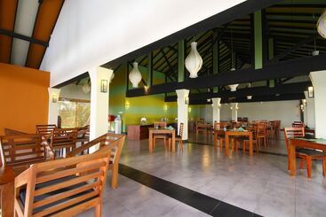 هتل Kamili Beach Villa, Kalutara