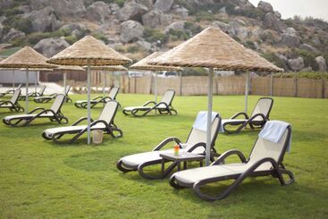 هتل Korineum Golf & Beach Resort