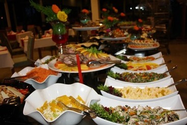 هتل Korineum Golf & Beach Resort