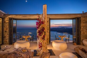 هتل Myconian Utopia Relais & Chateaux