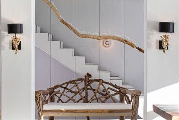 هتل Myconian Utopia Relais & Chateaux