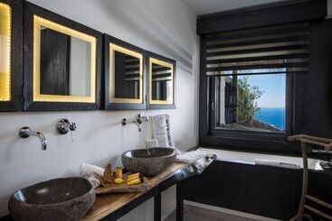 هتل Myconian Utopia Relais & Chateaux