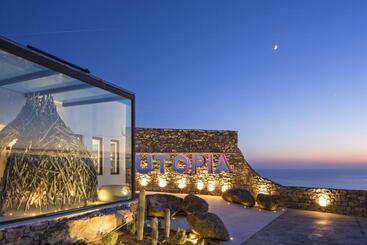 هتل Myconian Utopia Relais & Chateaux