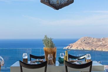 هتل Myconian Utopia Relais & Chateaux