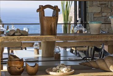 هتل Myconian Utopia Relais & Chateaux