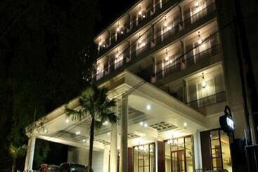 هتل Royal Bogor
