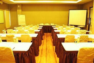 هتل Royal Bogor