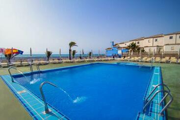هتل Servigroup Koral Beach