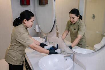 Kristal Hotel Kupang