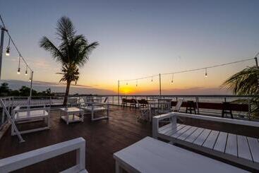 Kristal Hotel Kupang
