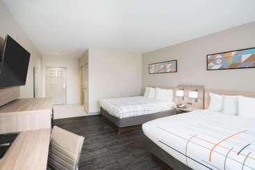 La Quinta By Wyndham Montgomery