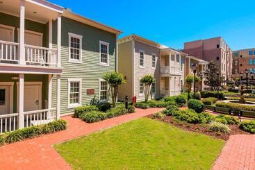Residence Inn Savannah Downtown Historic District