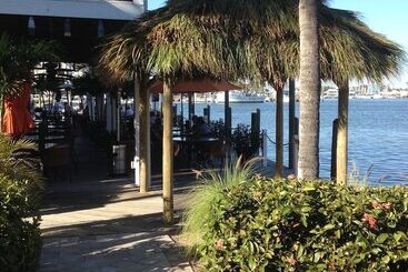 استراحتگاه Matanzas Inn