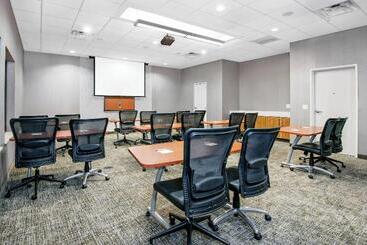 Springhill Suites By Marriott San Antonio Airport