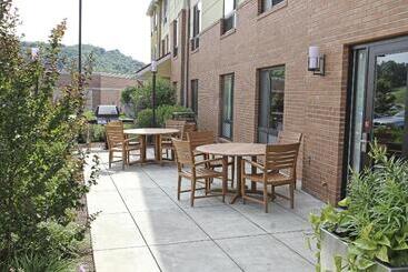 Towneplace Suites Huntington