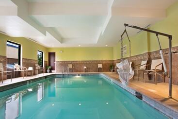Hampton Inn & Suites Laurel, Ms