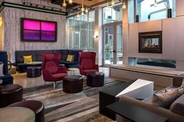 ホテル Aloft Charlotte Ballantyne