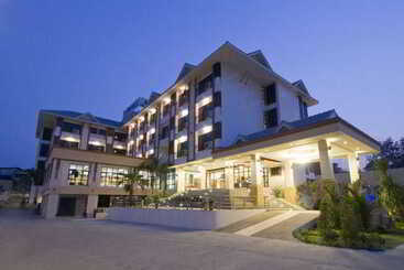 هتل Ayara Grand Palace