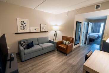 هتل Country Inn & Suites By Radisson, State College Penn State Area , Pa