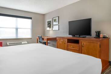 هتل Country Inn & Suites By Radisson, Toledo South, Oh