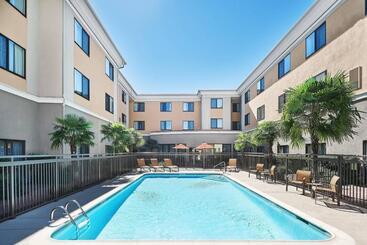 Отель Courtyard Shreveportbossier City/louisiana Boardwalk