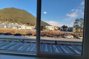 فندق Eagle Bay Inn