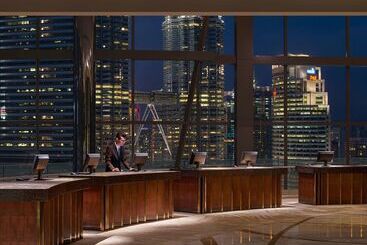هتل Grand Hyatt Kuala Lumpur