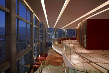 هتل Grand Hyatt Kuala Lumpur