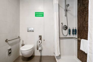 هتل Hilton Garden Inn Sevilla